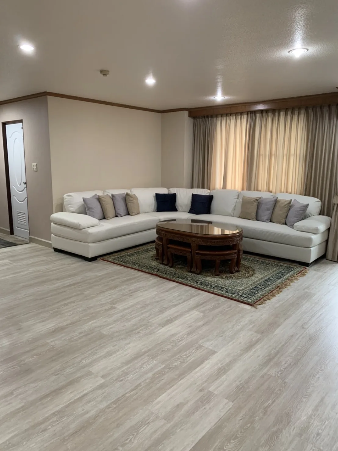 Property photos for Pearl Garden