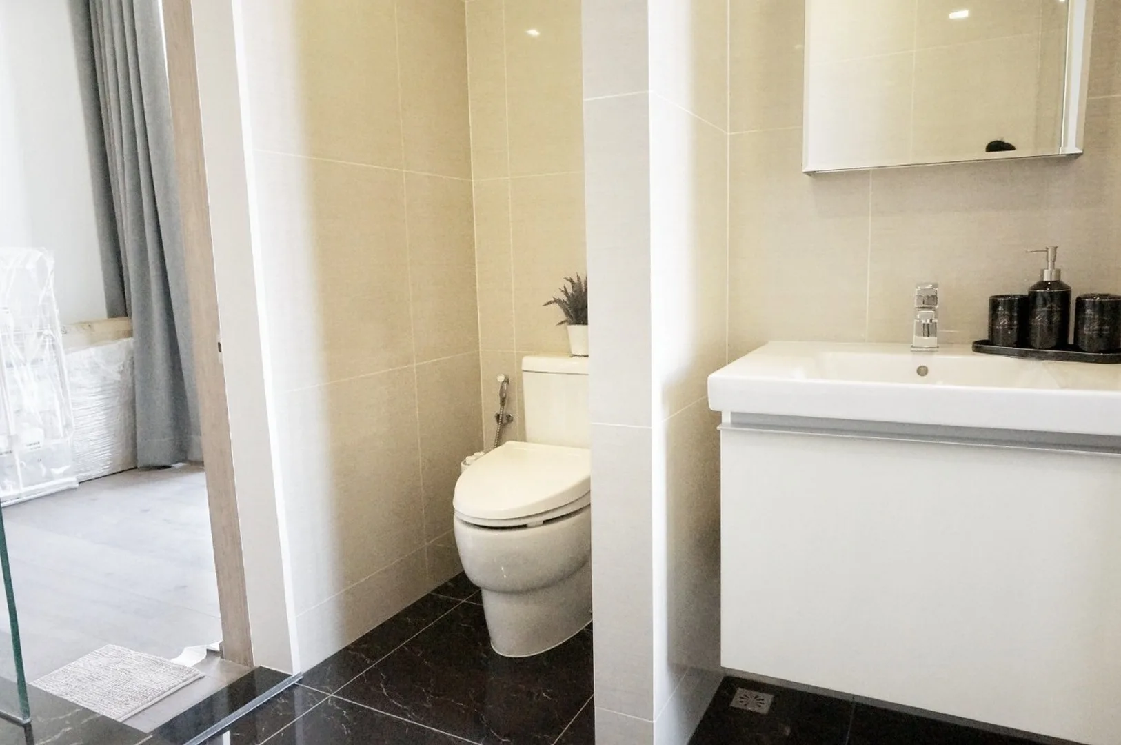 Property photos for Park Origin Phromphong