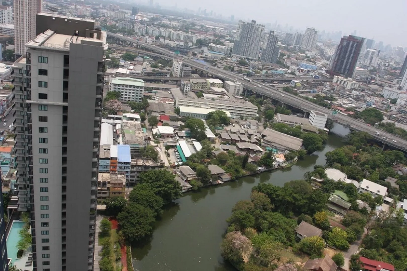 Property photos for The Base Sukhumvit 77