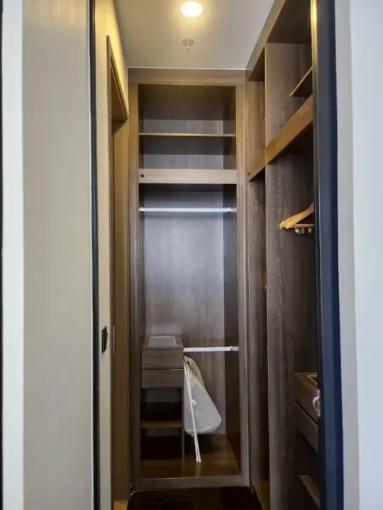 Property photos for Park Origin Thonglor
