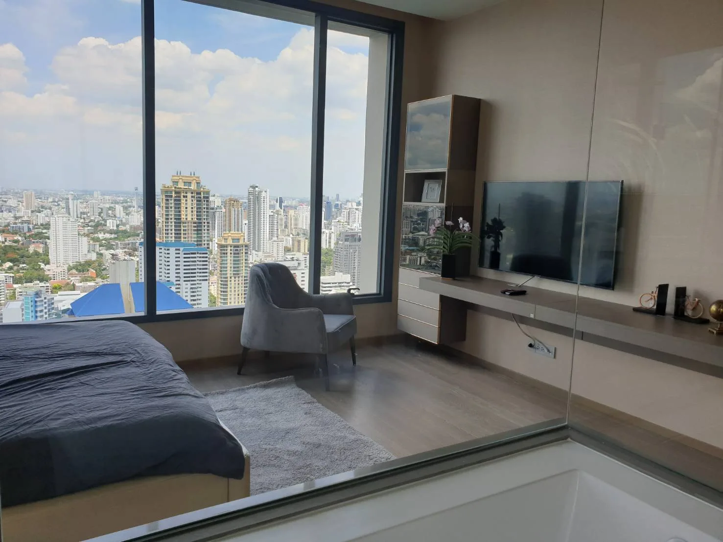 Property photos for The Esse Asoke