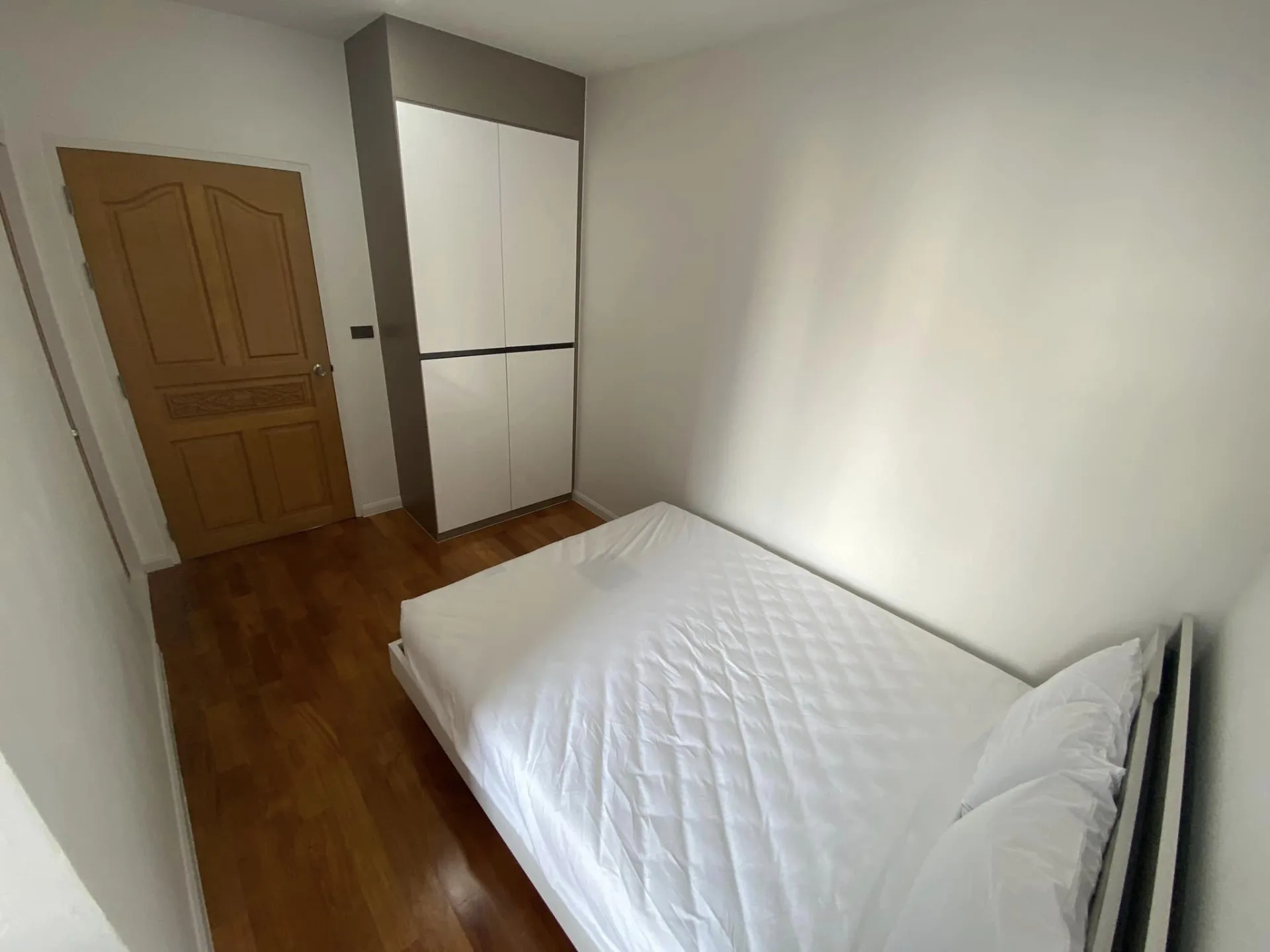 Property photos for Pathumwan Resort
