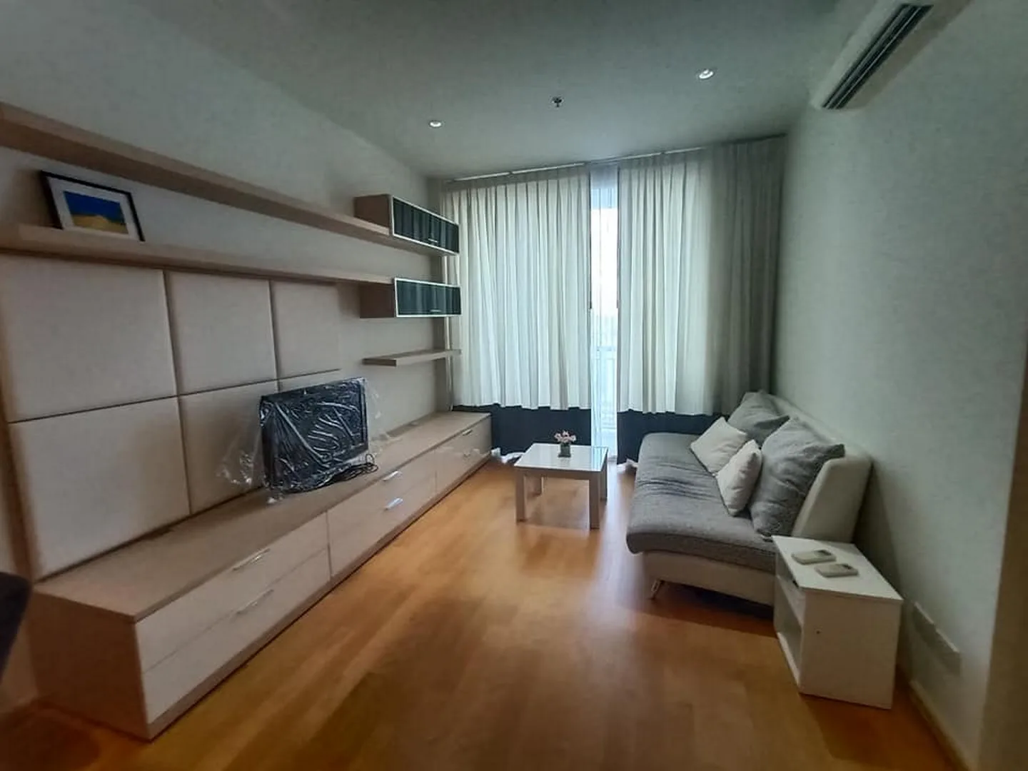 Property photos for Villa Rachatewi