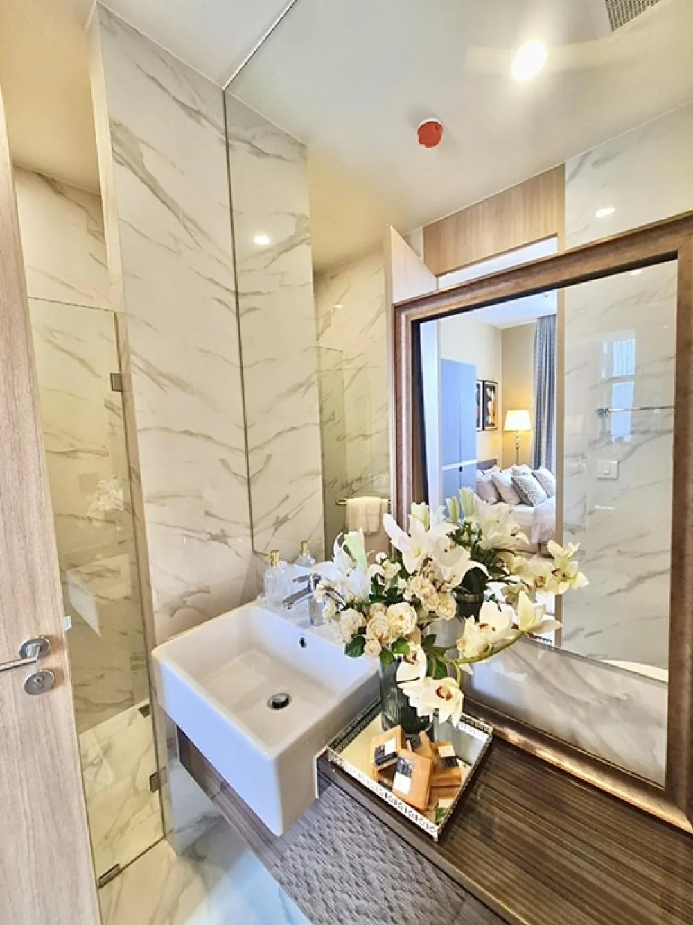Property photos for Noble BE19