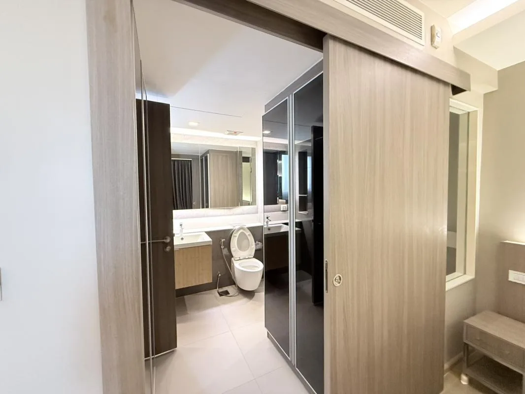 Property photos for Urbitia Thong Lo