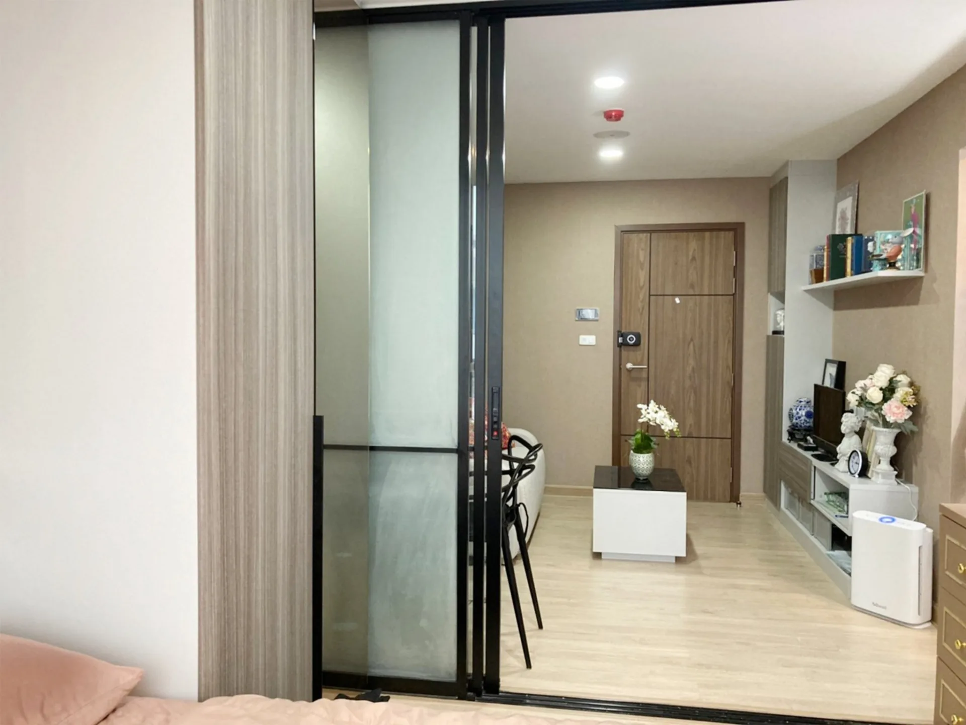 Property photos for The Cube Urban Sthorn - Chan