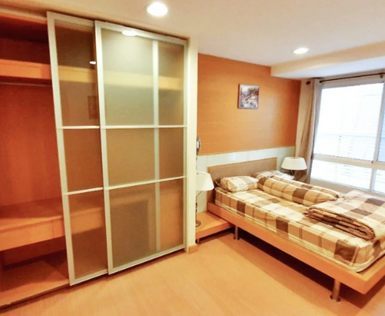 Property photos for The Bangkok Thanon Sub