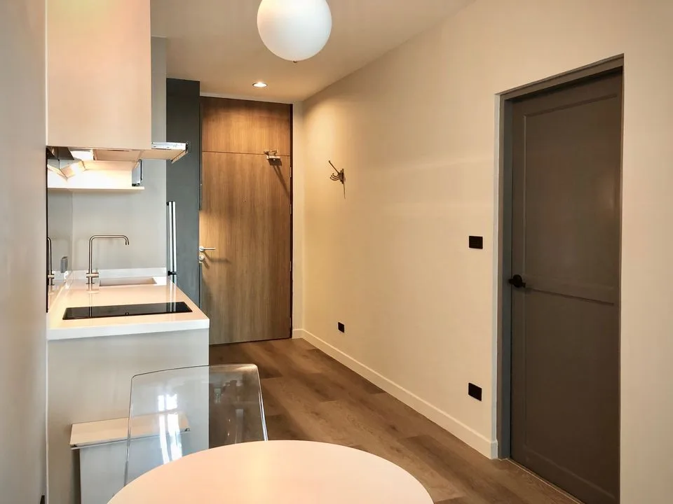 Property photos for Noble Solo