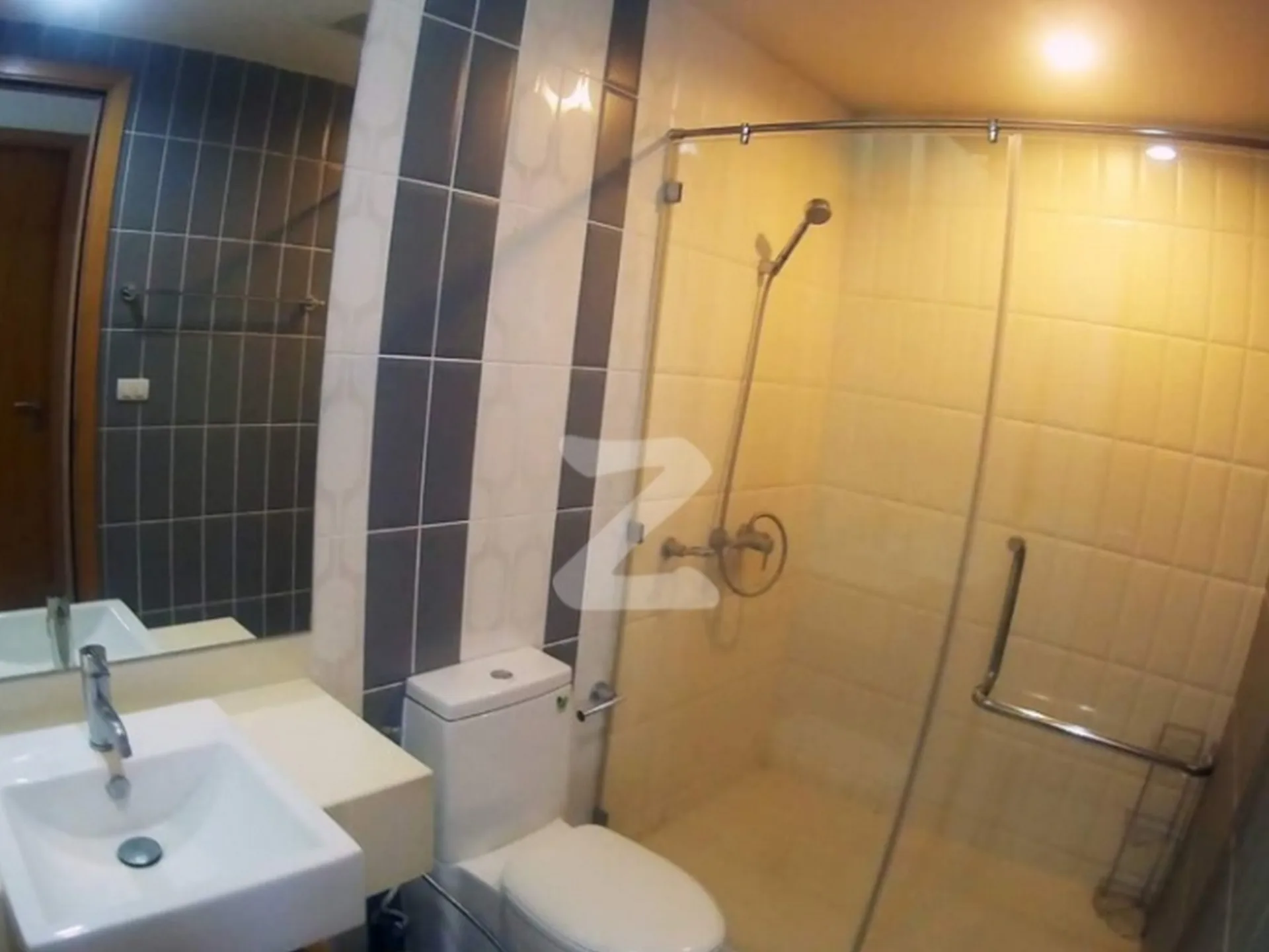 Property photos for Circle Condominium