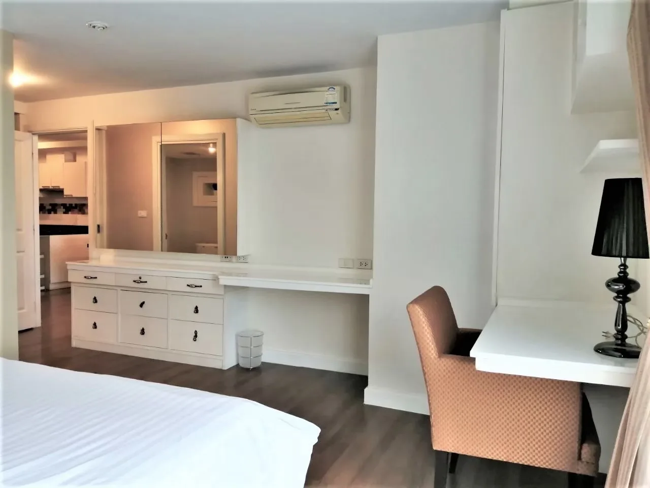 Property photos for Centric Place Ari 4 - Phaholyothin