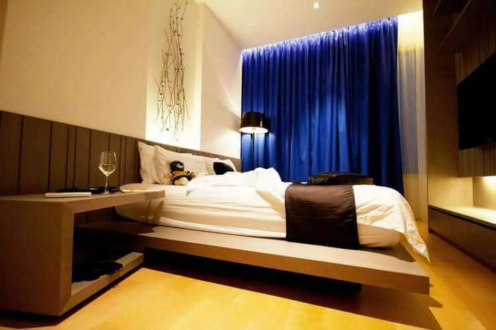 Property photos for Wind Ratchayothin