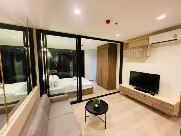 Property photos for THE LINE Phahonyothin Park