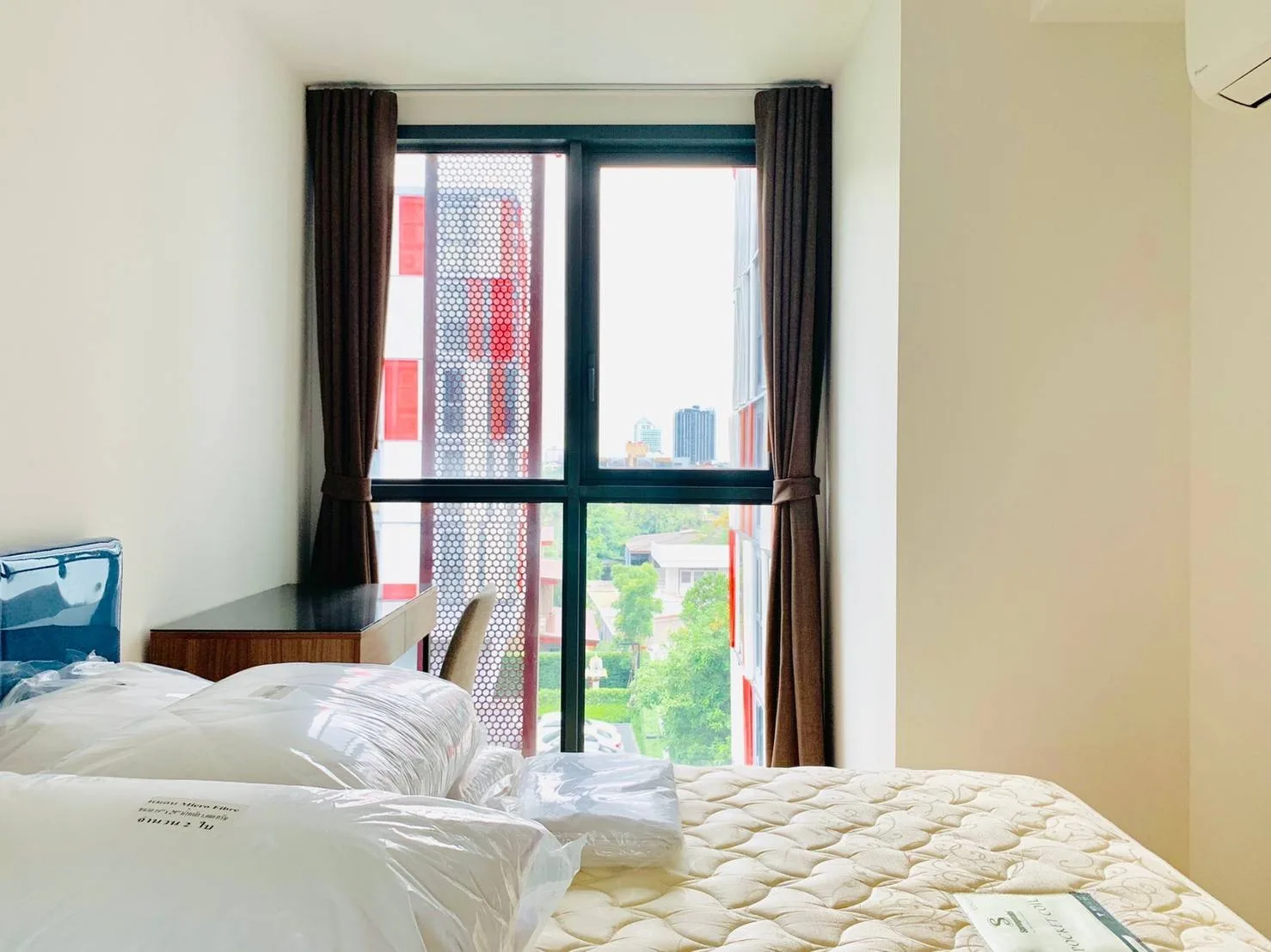Property photos for Taka Haus Ekamai 12