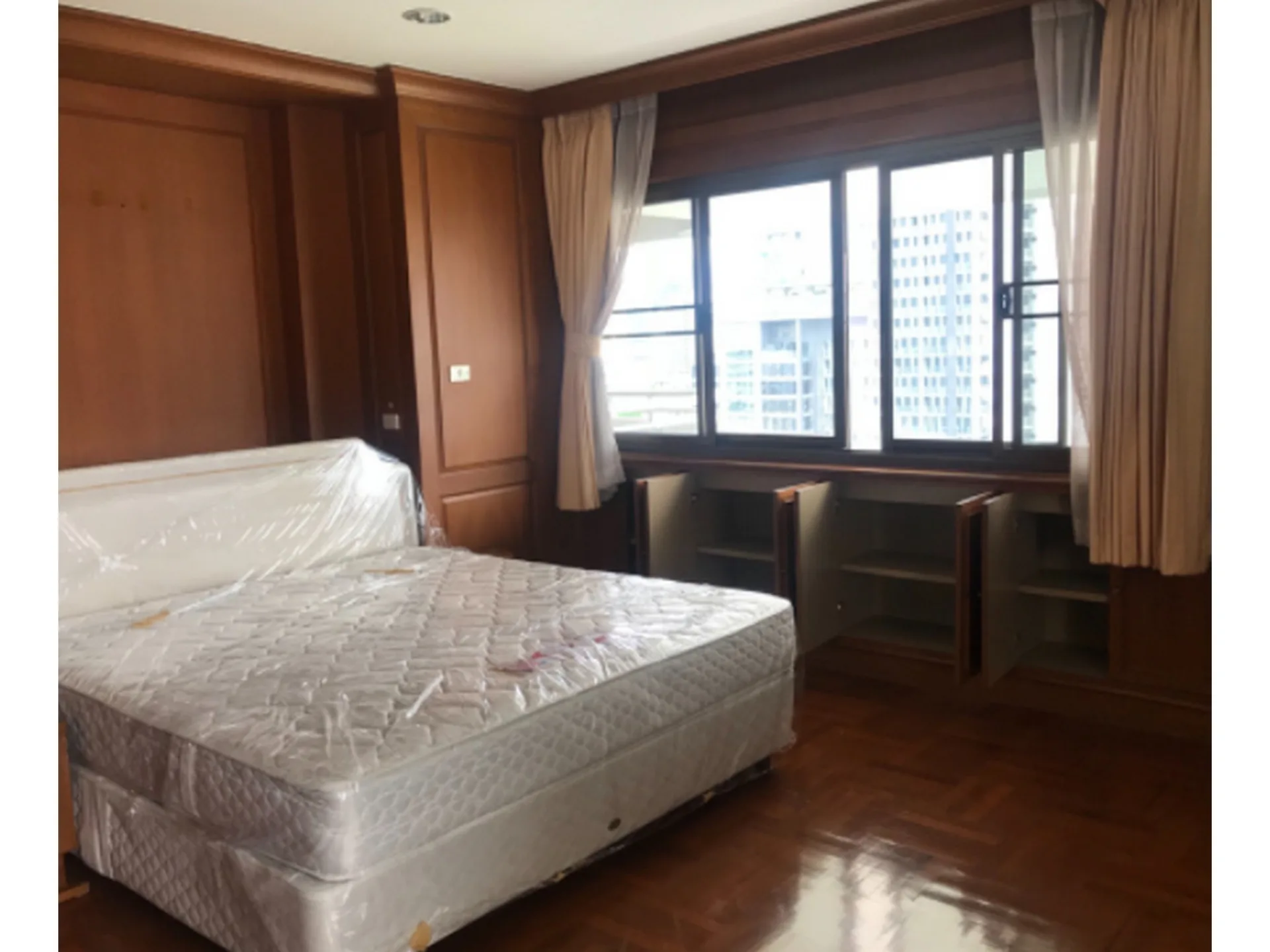 Property photos for Tower Park