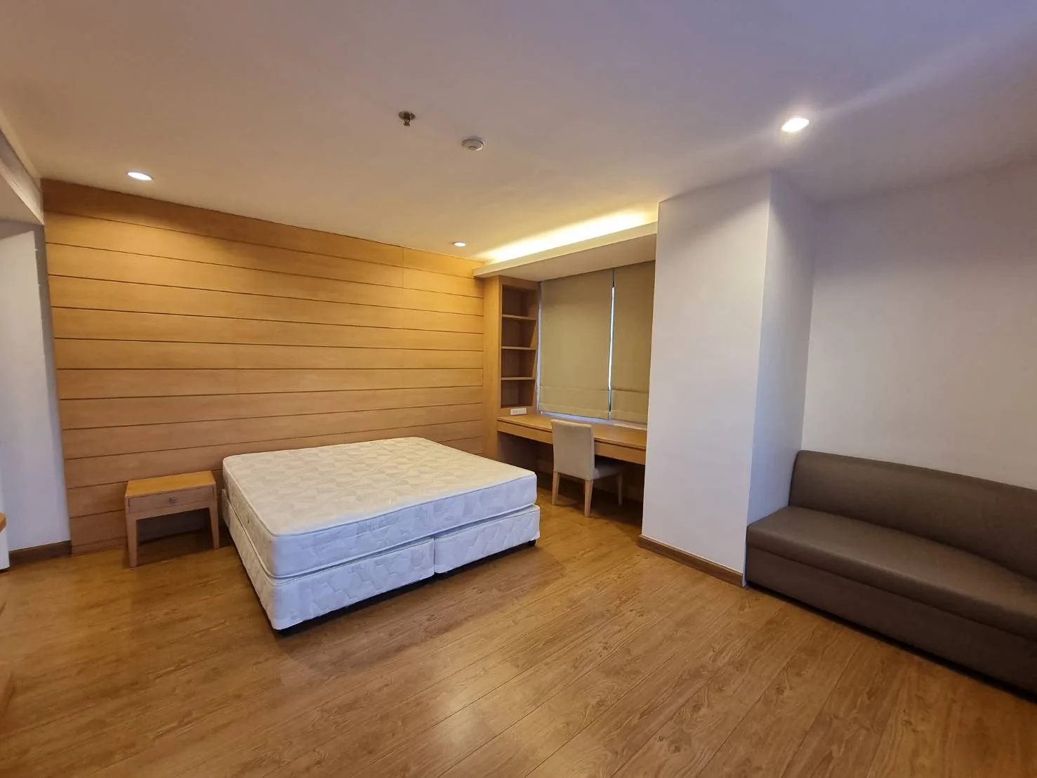 Property photos for Charoenjai Place