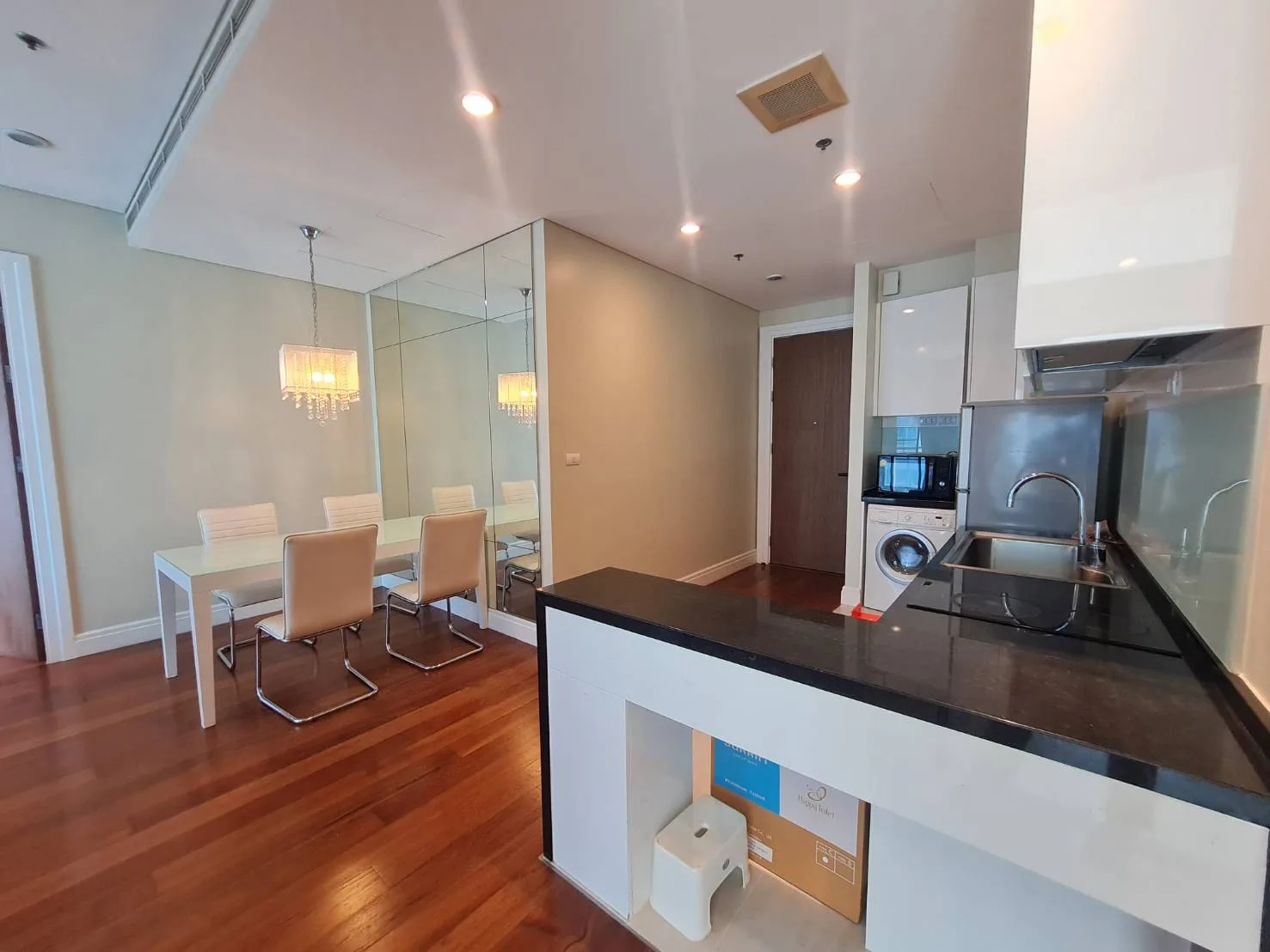 Property photos for Bright Sukhumvit 24