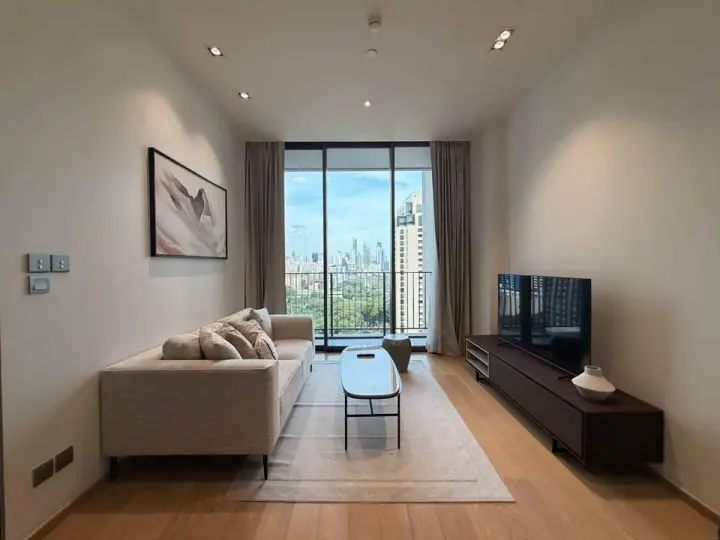 Property photos for 28 Chidlom