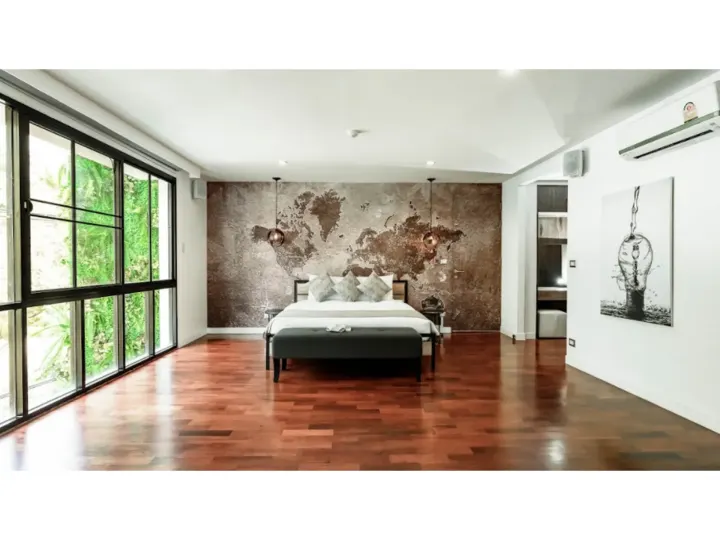 Property photos for Benviar Tonson Residence