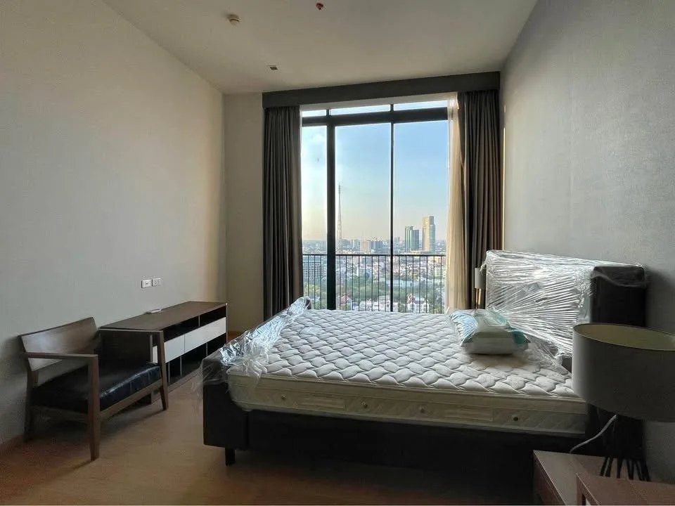 Property photos for Noble ReD