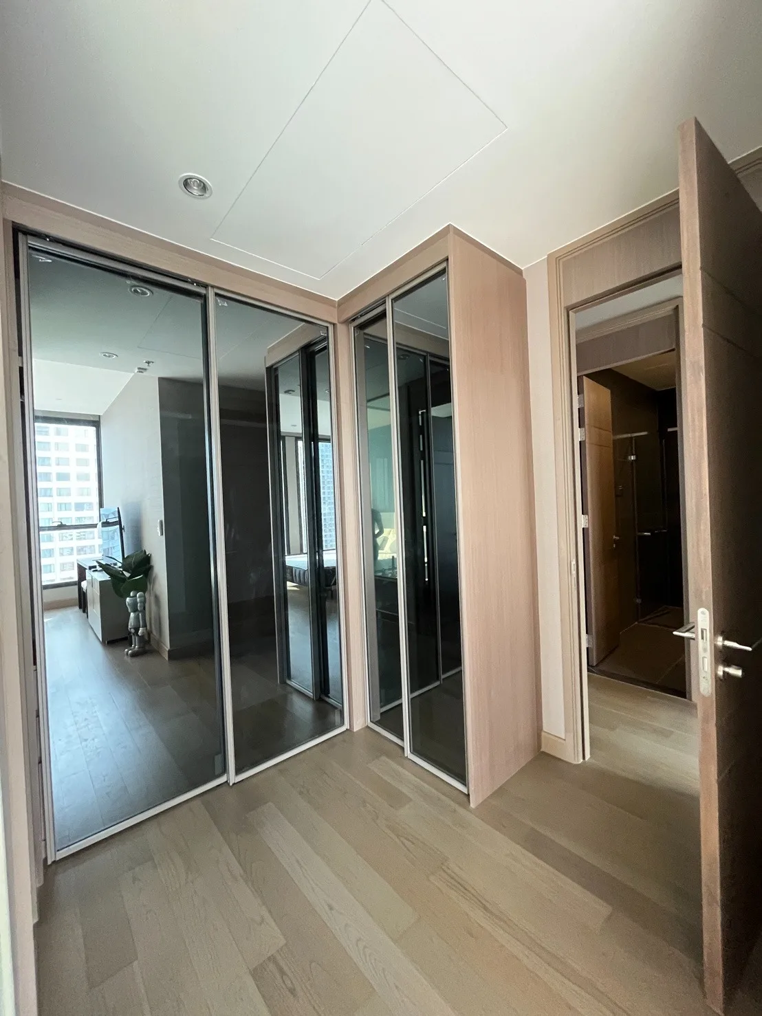 Property photos for The Esse at Singha Complex