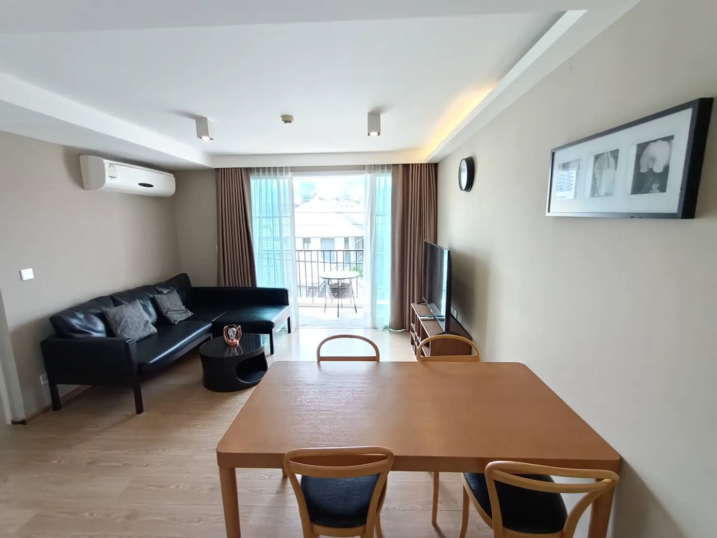 Property photos for Maestro 39