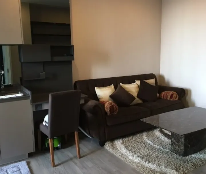 Property photos for The Room Sukhumvit 69