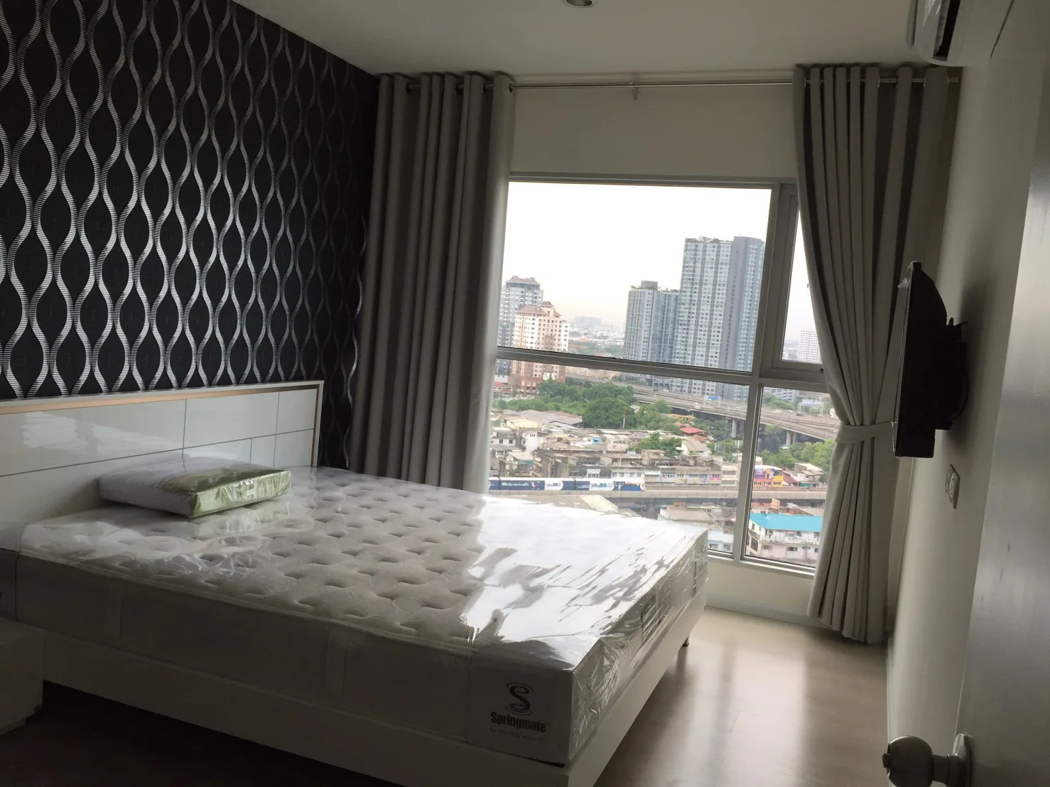 Property photos for Aspire Sukhumvit 48