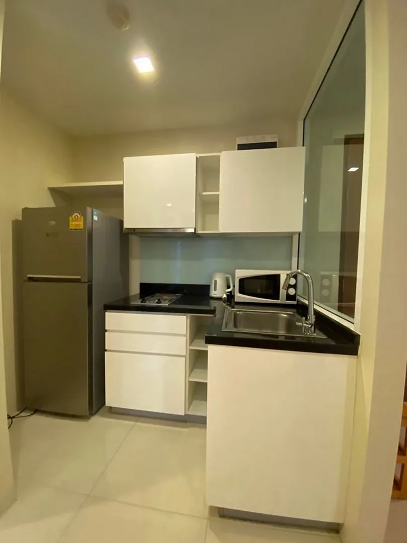 Property photos for Beverly 33