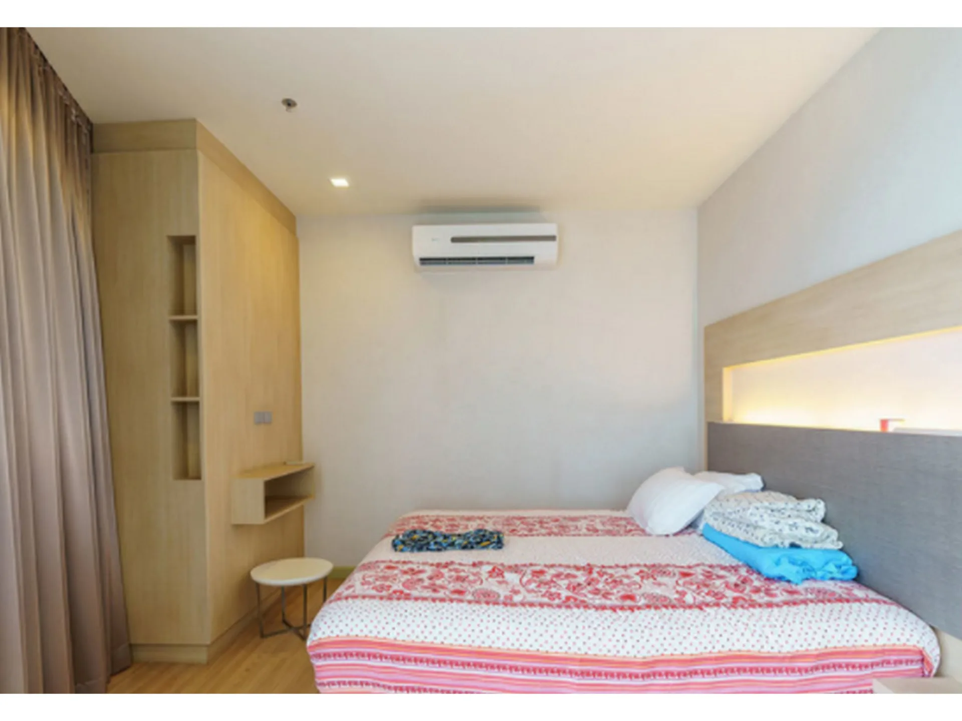 Property photos for Sky Walk Condominium