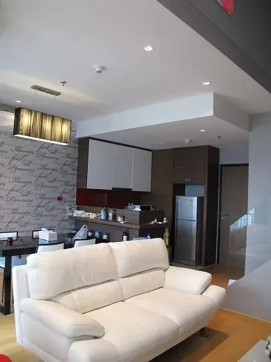 Property photos for Villa Rachatewi