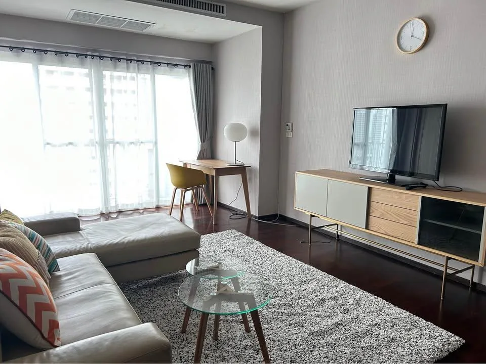 Property photos for Noble Ora