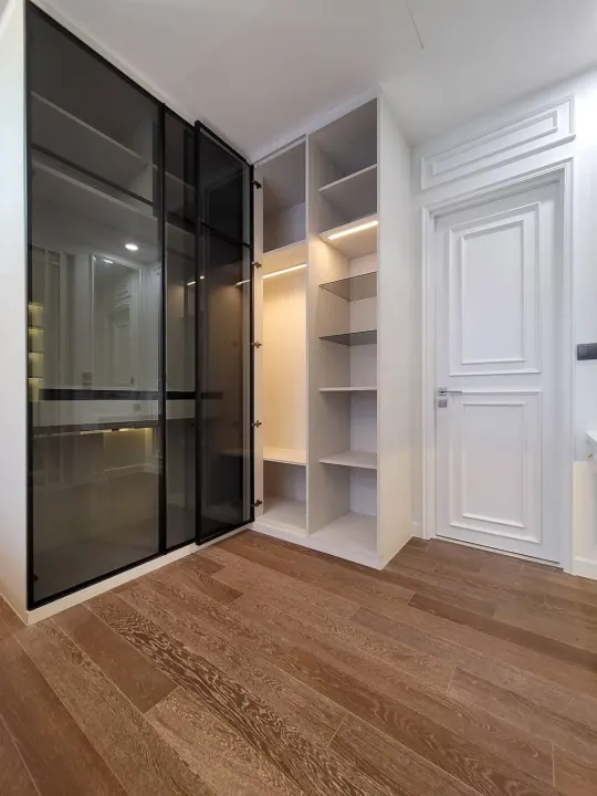 Property photos for Muniq Langsuan