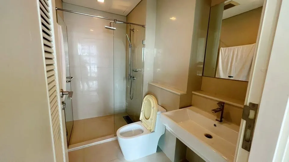 Property photos for Ivy Thonglor
