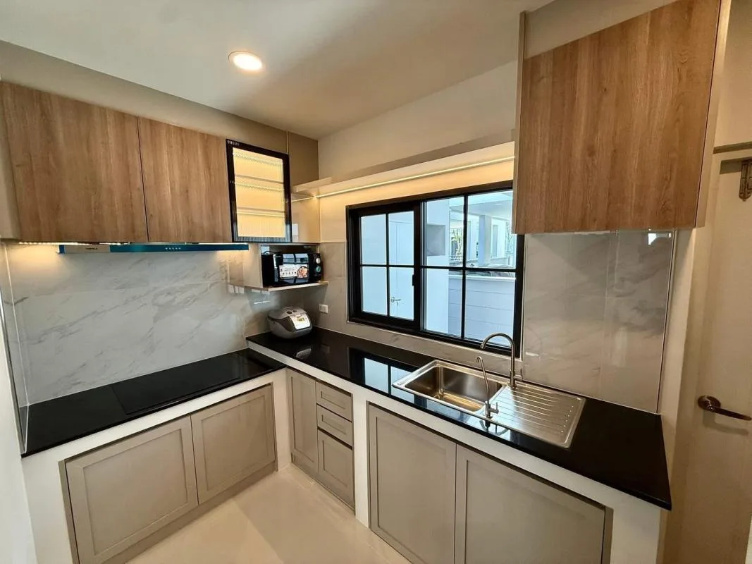 Property photos for Centro Bangna-wongwaen