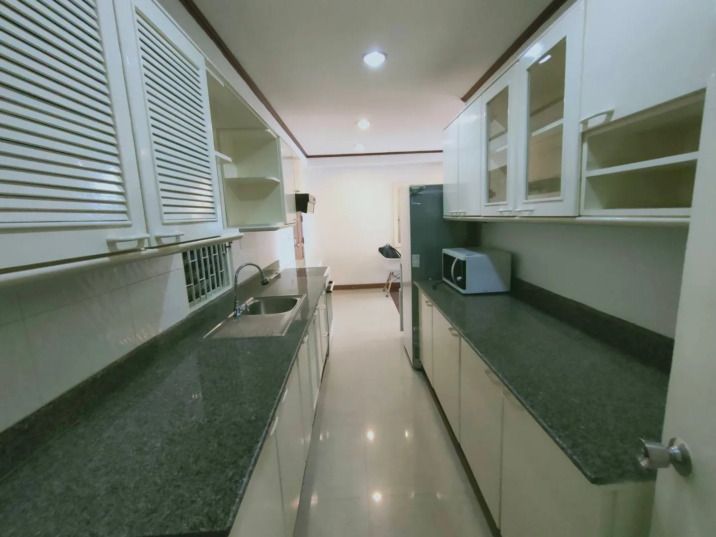 Property photos for Saranjai Mansion