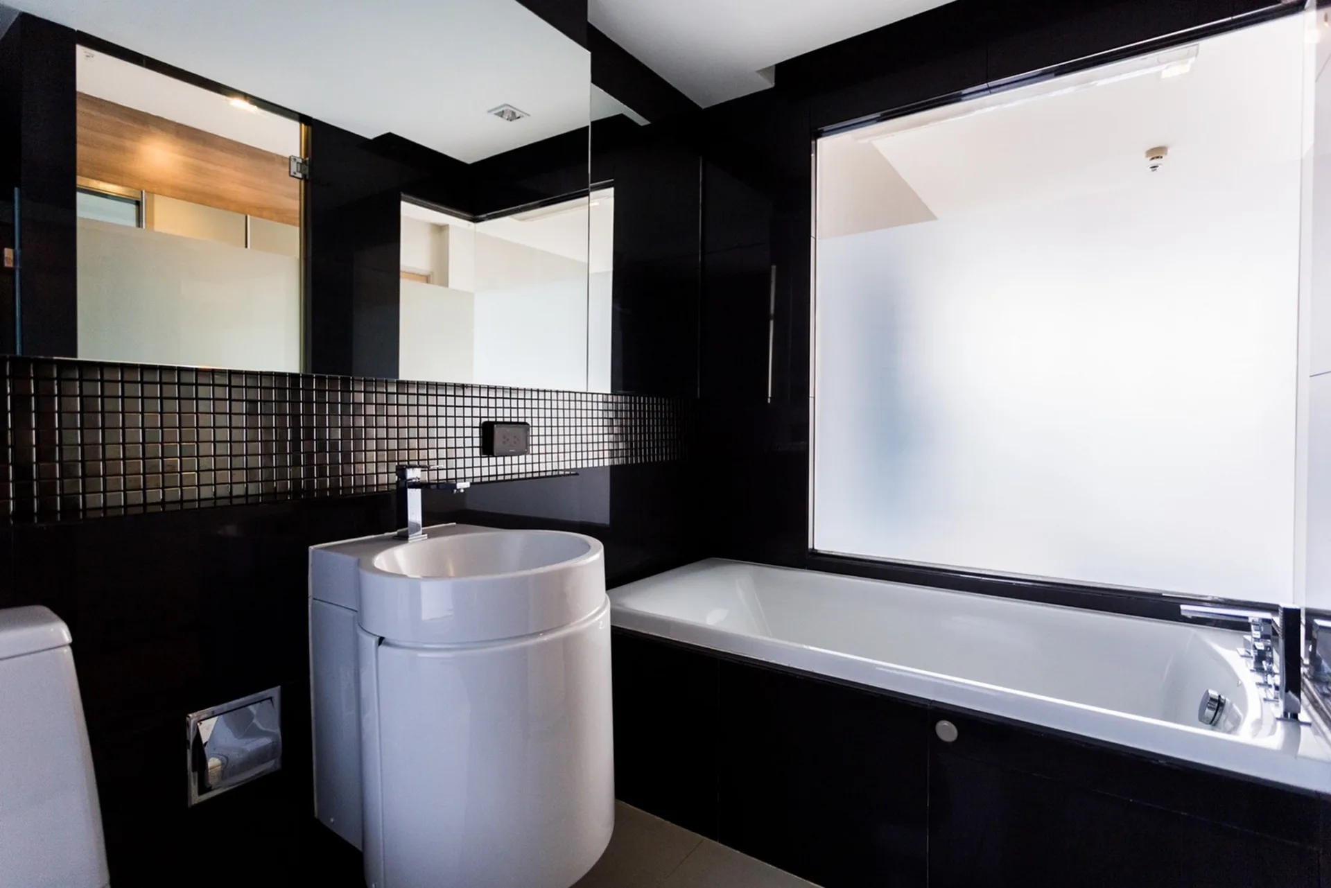 Property photos for Rhythm Sukhumvit 50