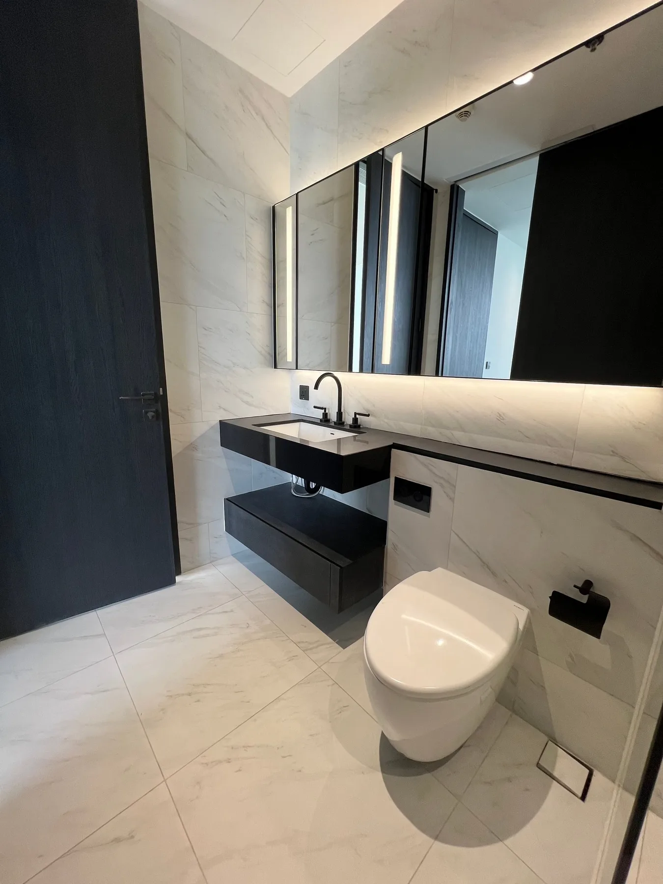 Property photos for Tait Sathorn 12