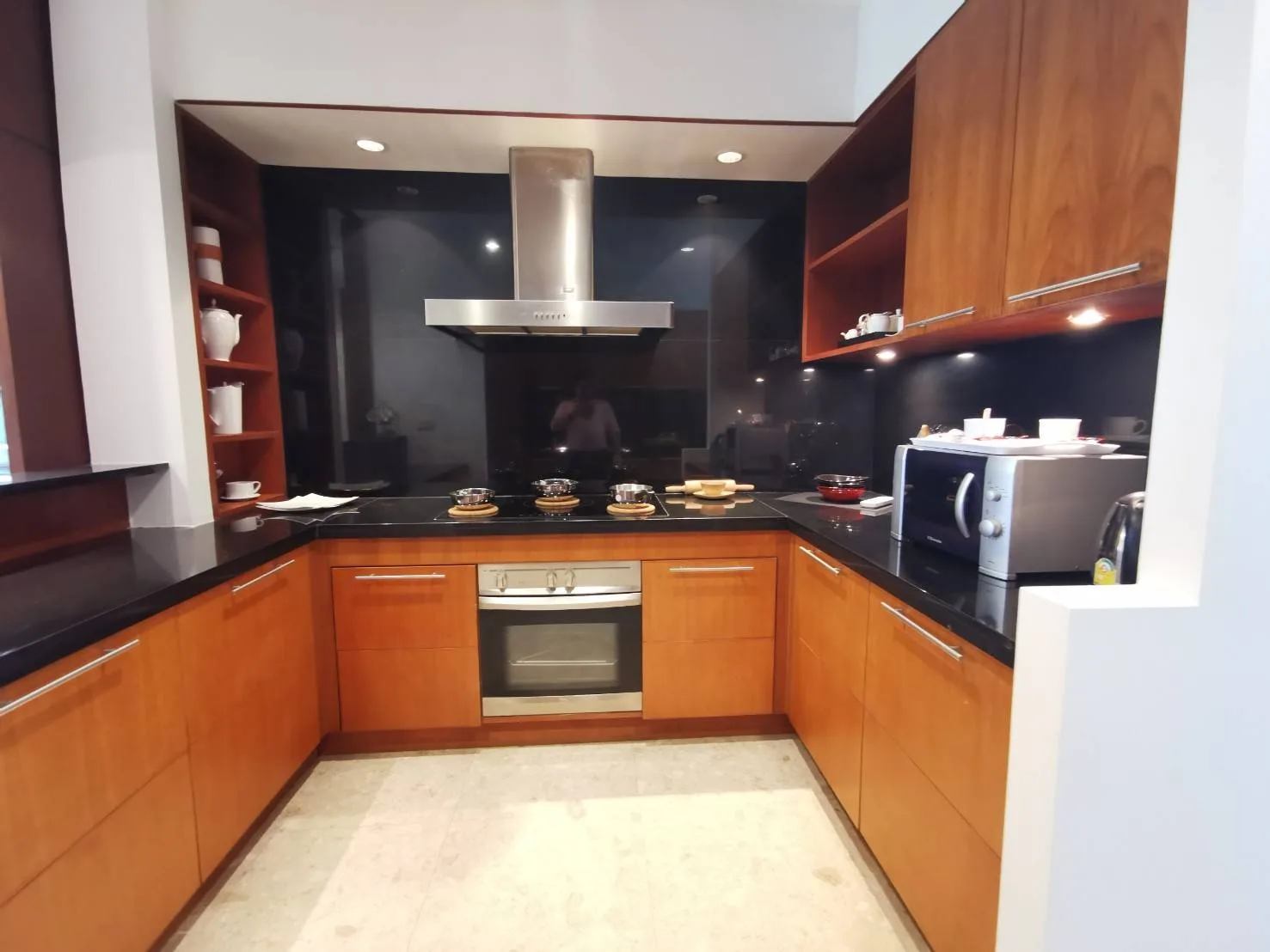 Property photos for Royal Residence Park