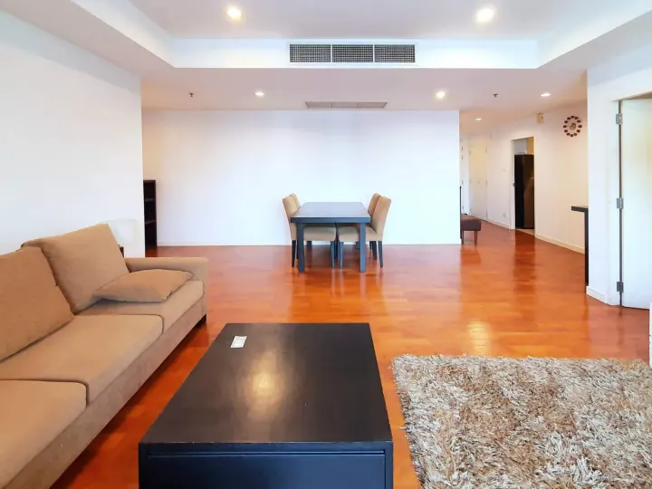 Property photos for Baan Siri 24