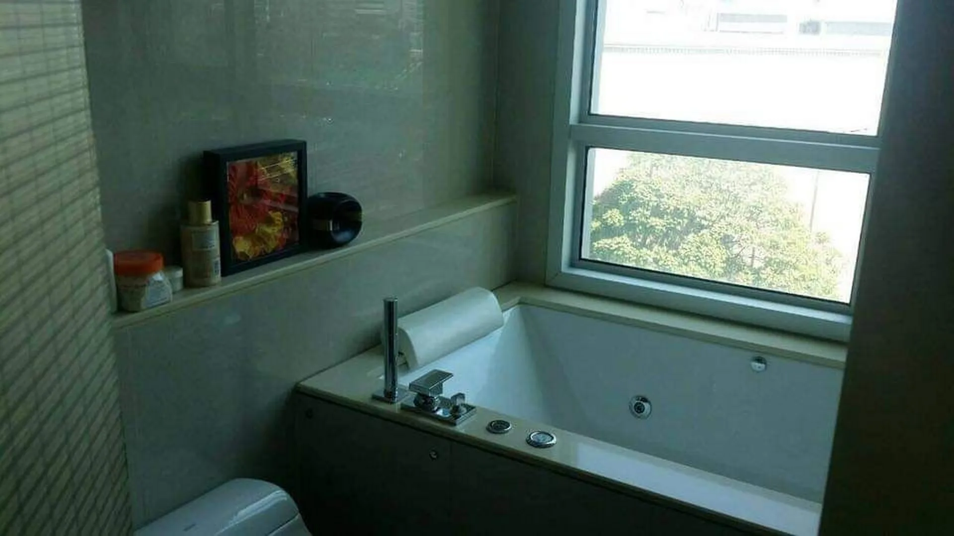 Property photos for The Address Asoke