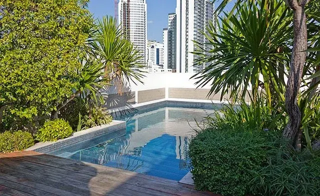 Property photos for Plus 38 Hip