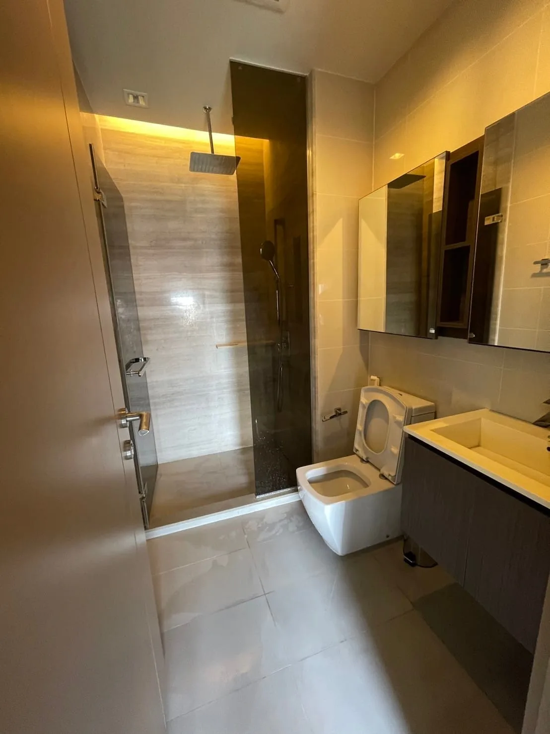 Property photos for The Line Sukhumvit 71