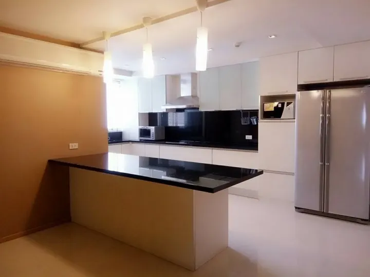 Property photos for Tai Ping Towers