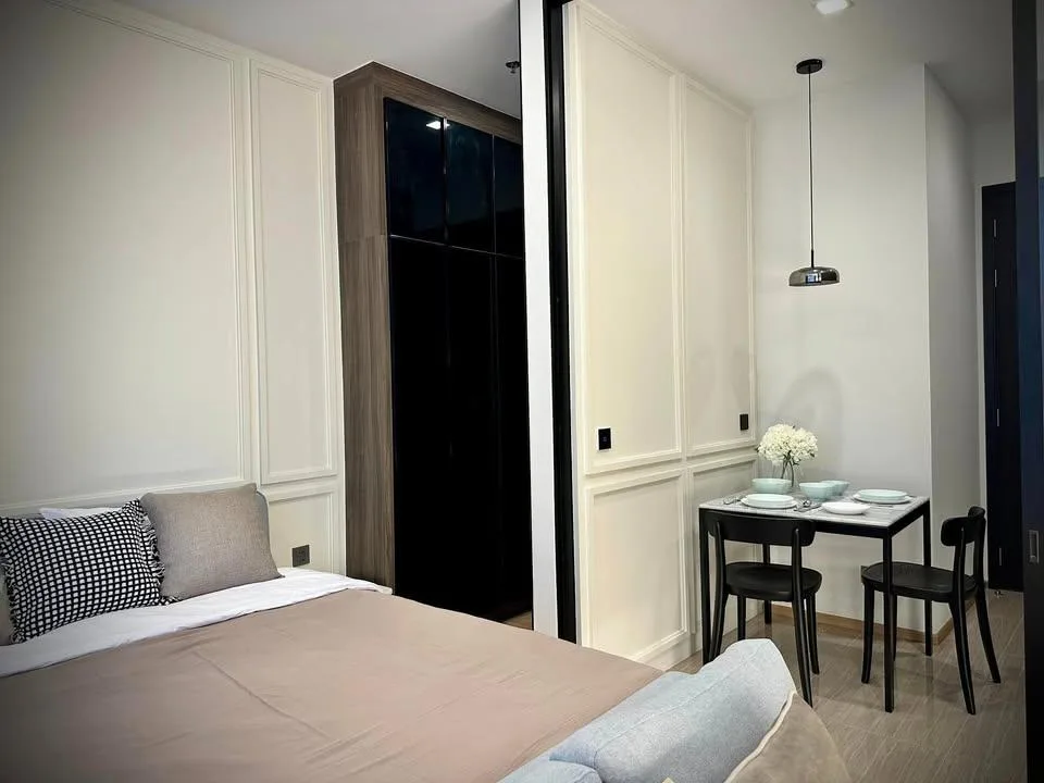 Property photos for Noble Around Ari