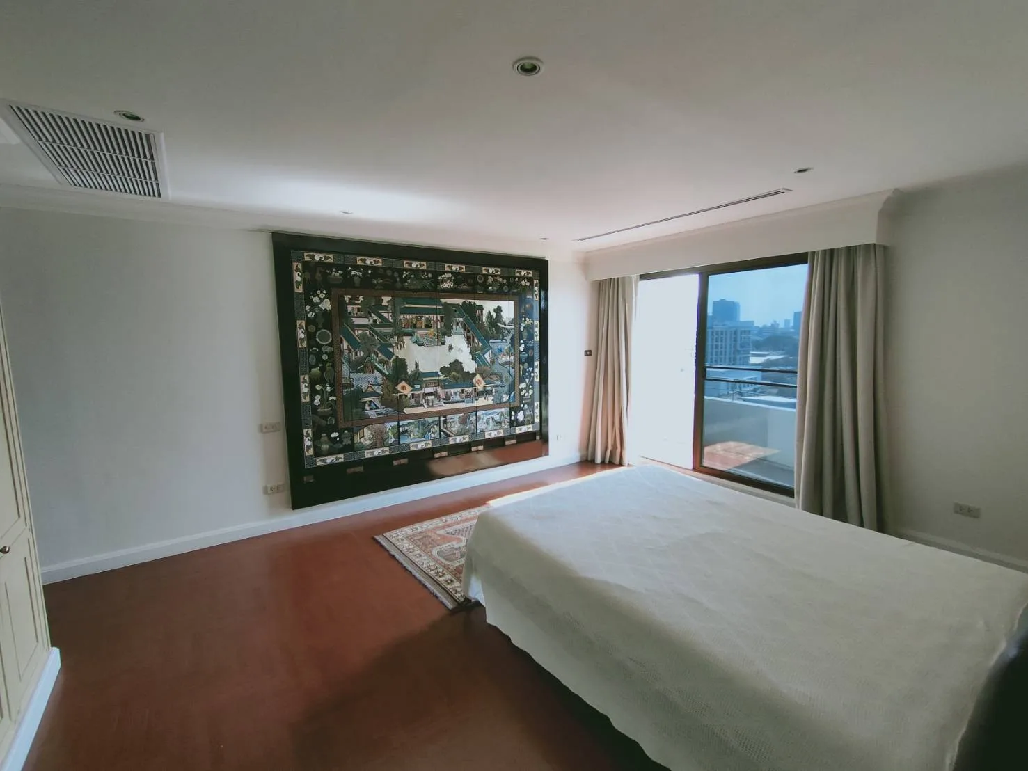 Property photos for Supreme Place