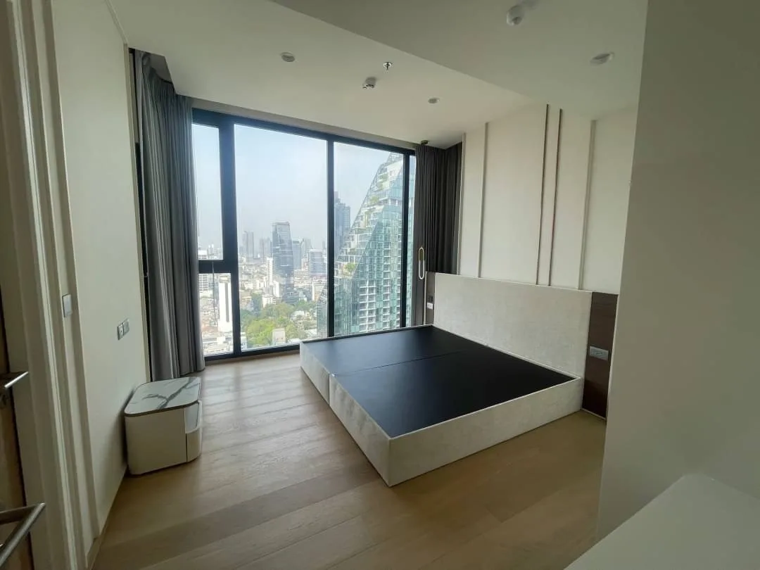 Property photos for Anil Sathorn 12