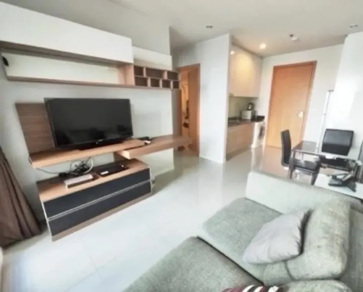 Property photos for Circle Condominium