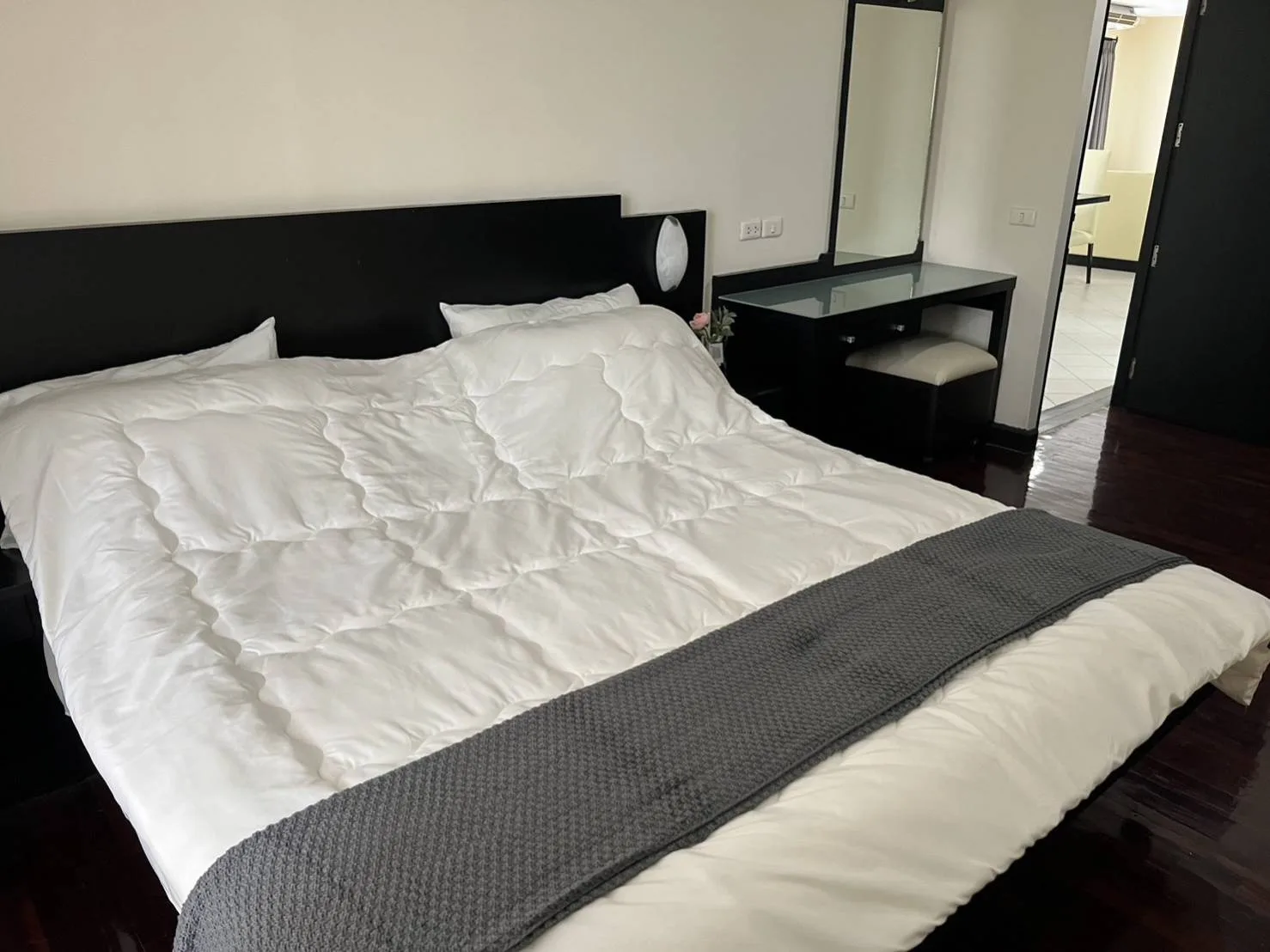 Property photos for Charktip Court