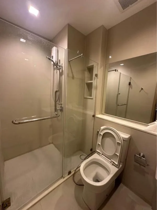 Property photos for Life Sathorn Sierra