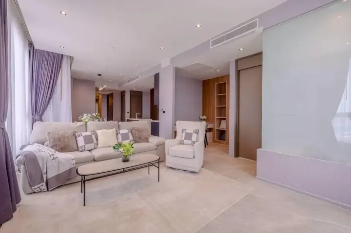 Property photos for Hyde Heritage Thonglor